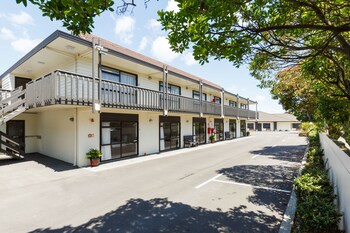 kauri court motel