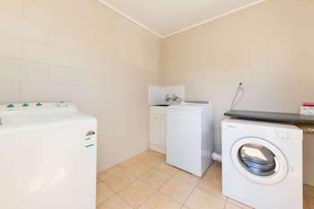 kauri court motel