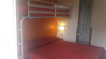 premiere classe biarritz