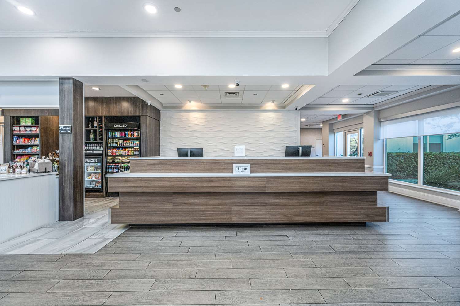 hilton garden inn charleston airport
