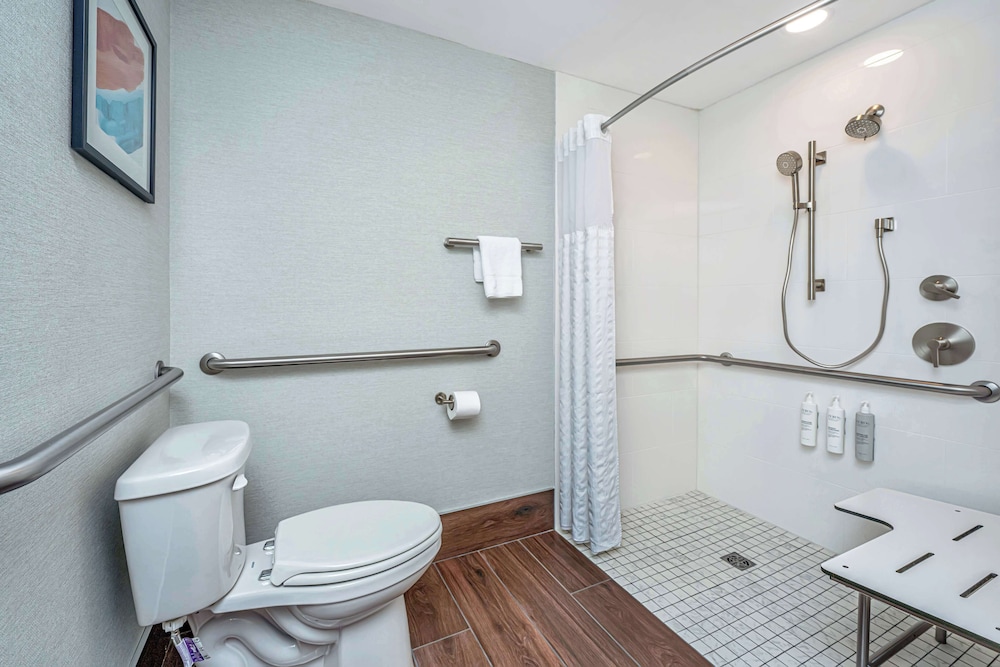 hilton garden inn charleston airport
