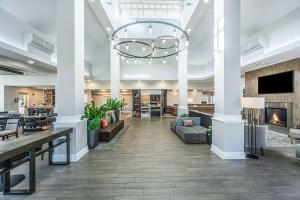 hilton garden inn charleston airport