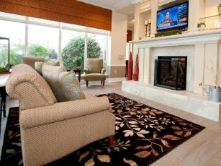 hilton garden inn charleston airport