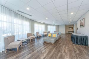 hilton garden inn charleston airport
