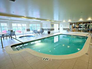 hilton garden inn charleston airport