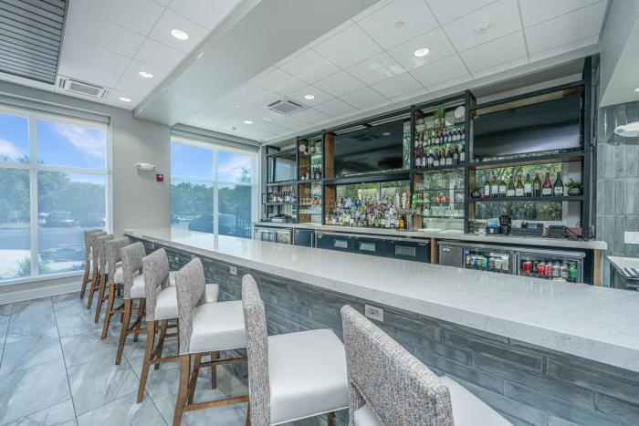 hilton garden inn charleston airport