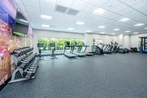 hilton garden inn charleston airport