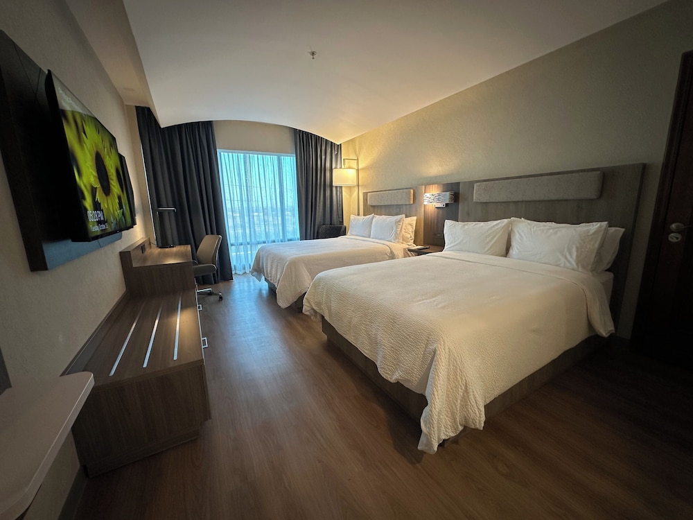 holiday inn express nuevo laredo by ihg