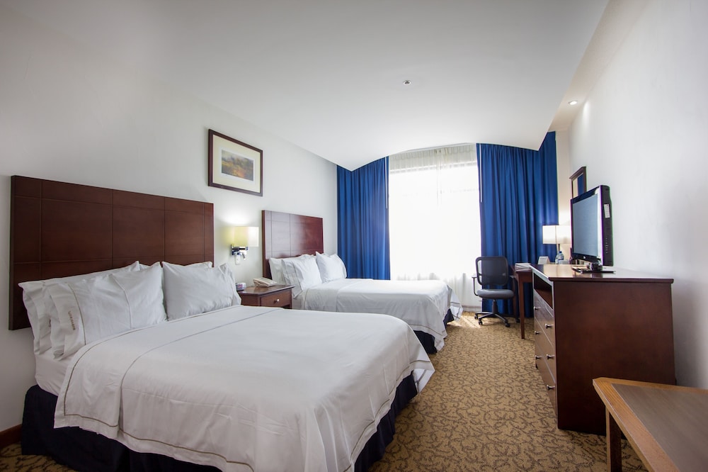 holiday inn express nuevo laredo by ihg