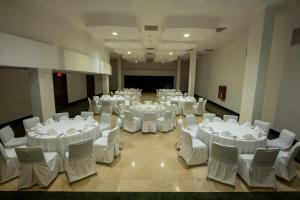 holiday inn express nuevo laredo by ihg