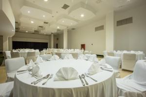 holiday inn express nuevo laredo by ihg