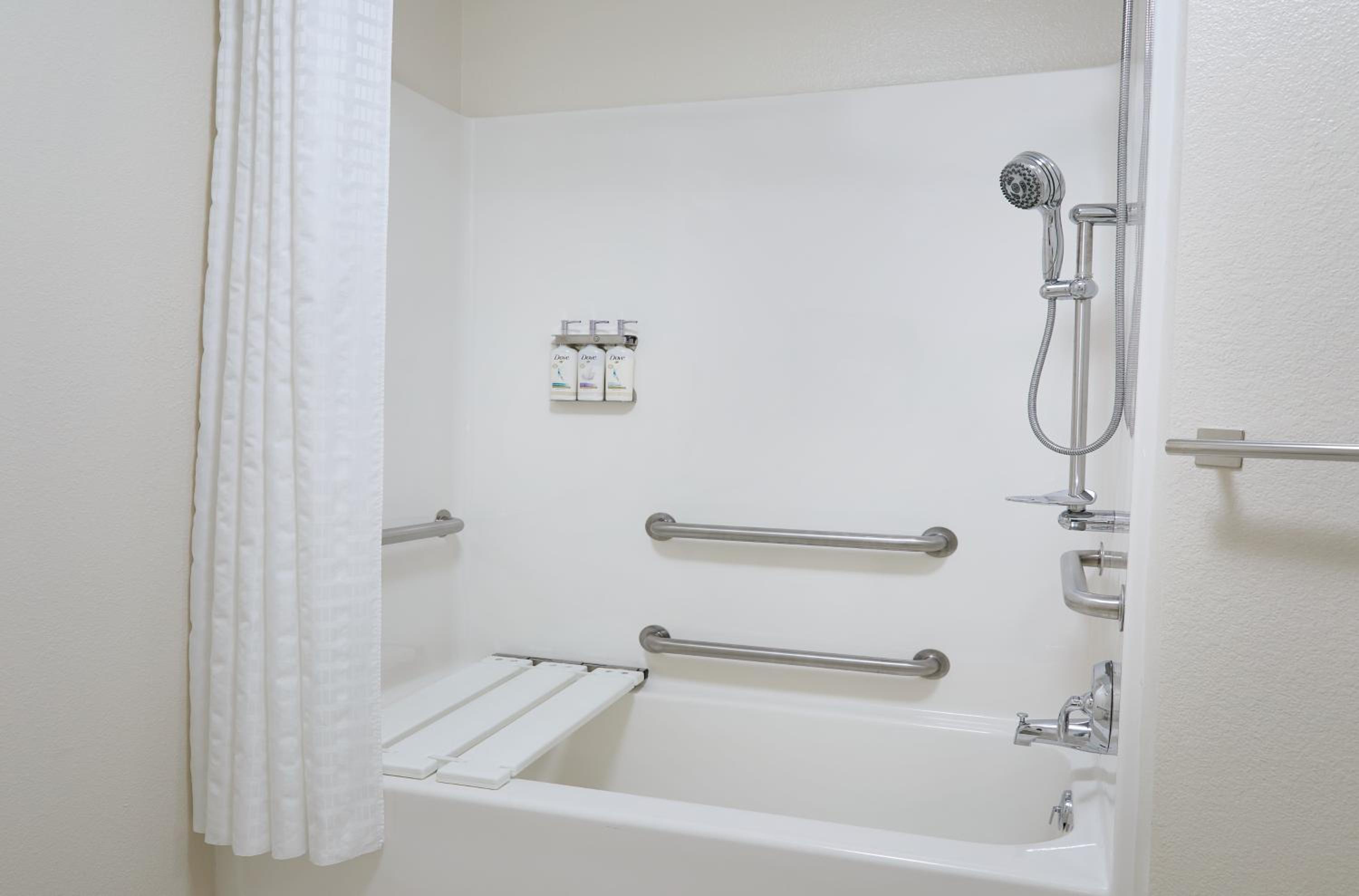 candlewood suites milwaukee airport by ihg