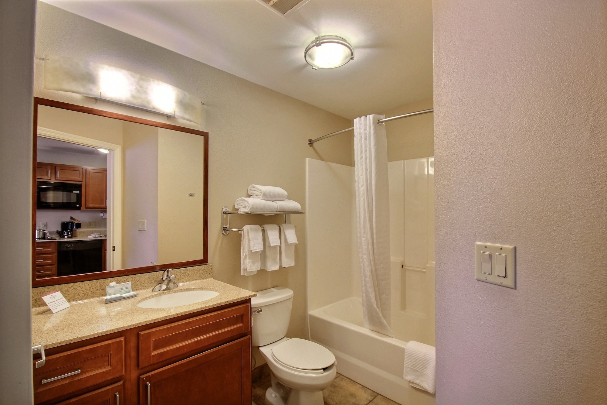 candlewood suites milwaukee airport by ihg