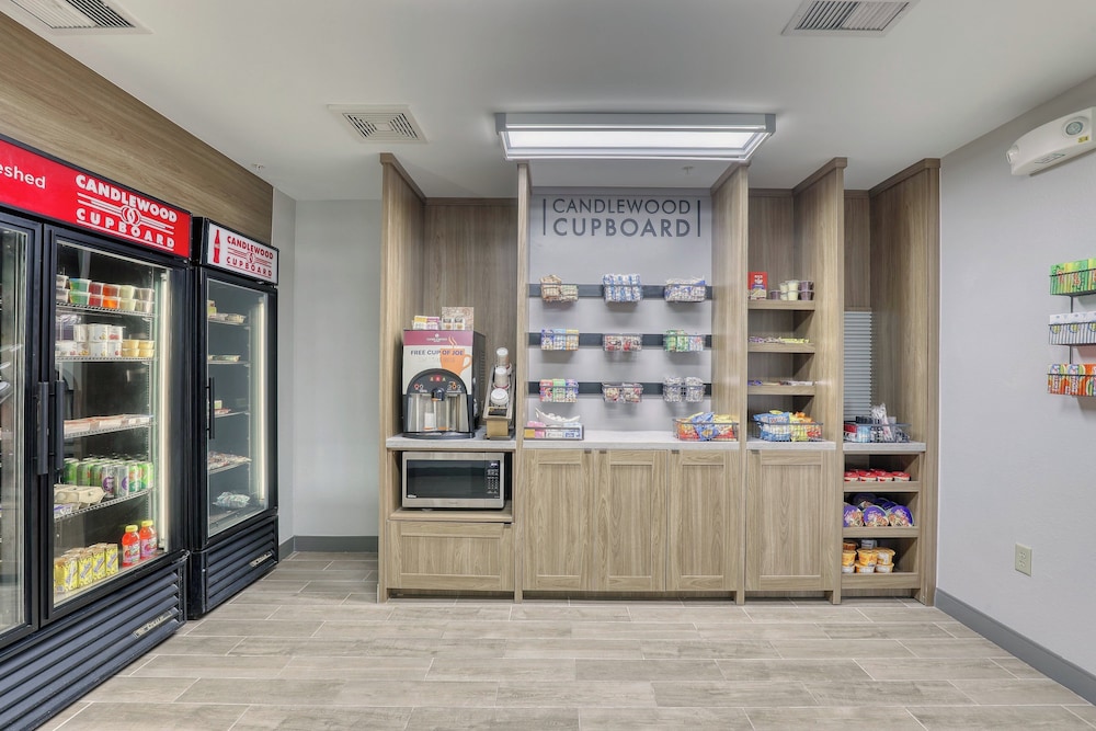 candlewood suites milwaukee airport by ihg