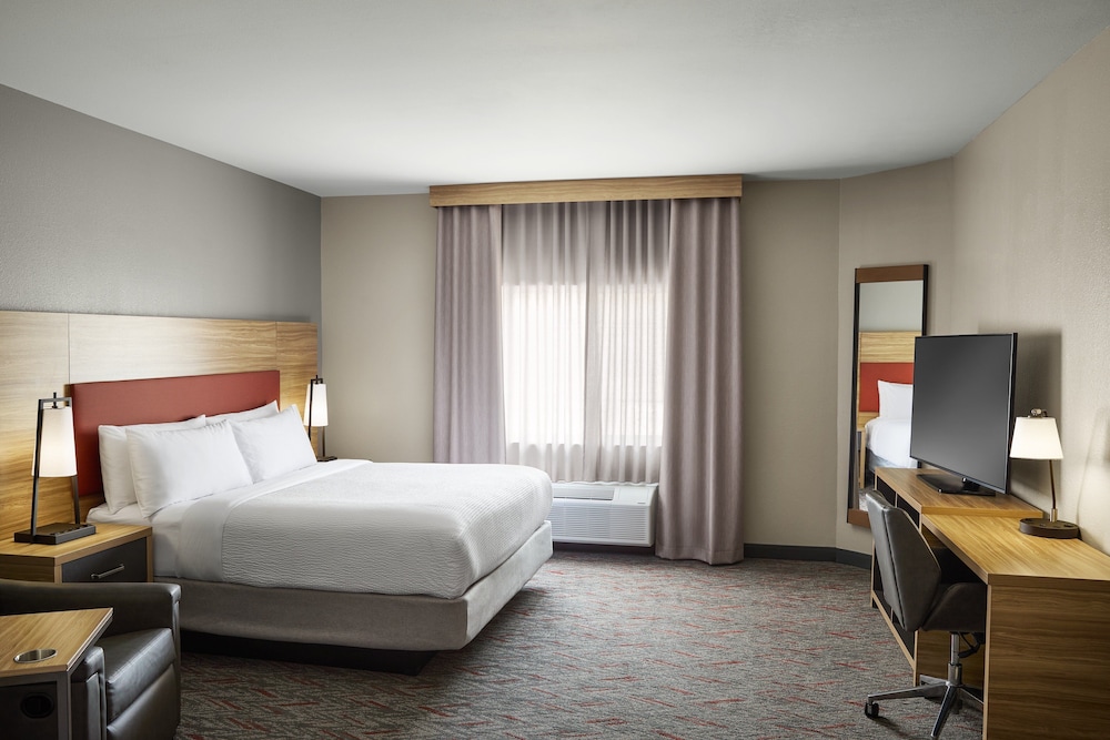 candlewood suites milwaukee airport by ihg