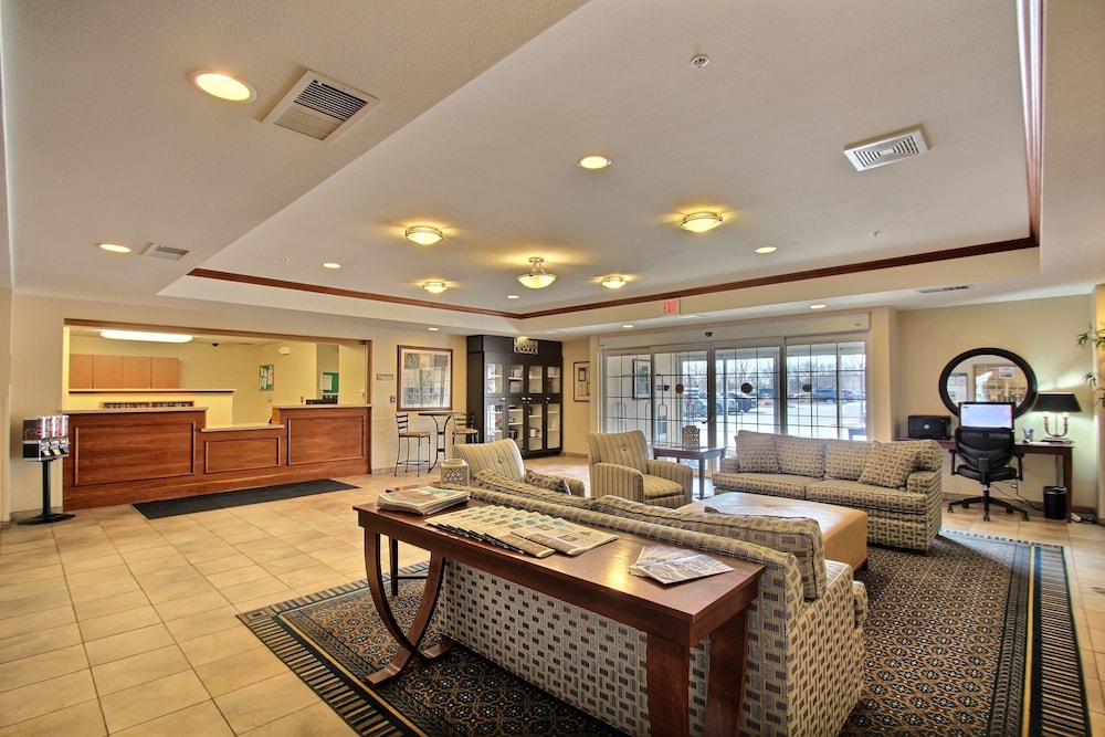 candlewood suites milwaukee airport by ihg