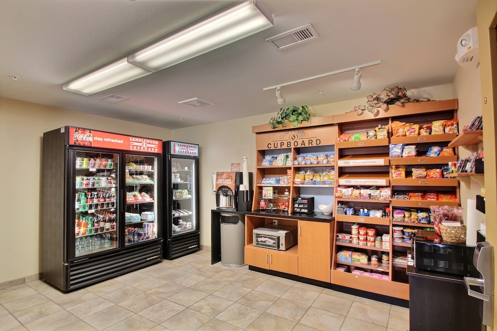 candlewood suites milwaukee airport by ihg