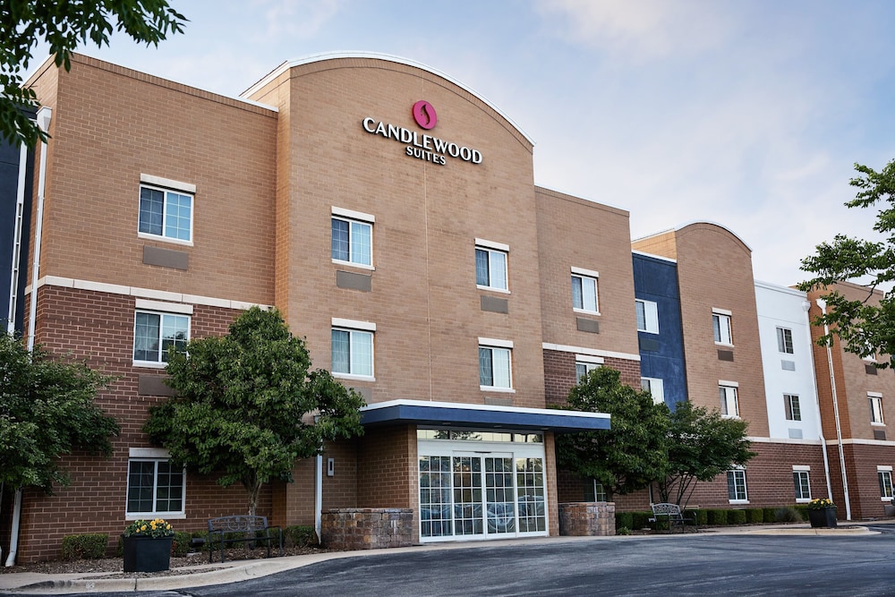 candlewood suites milwaukee airport by ihg