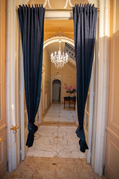 hotel de maitre de vaughan