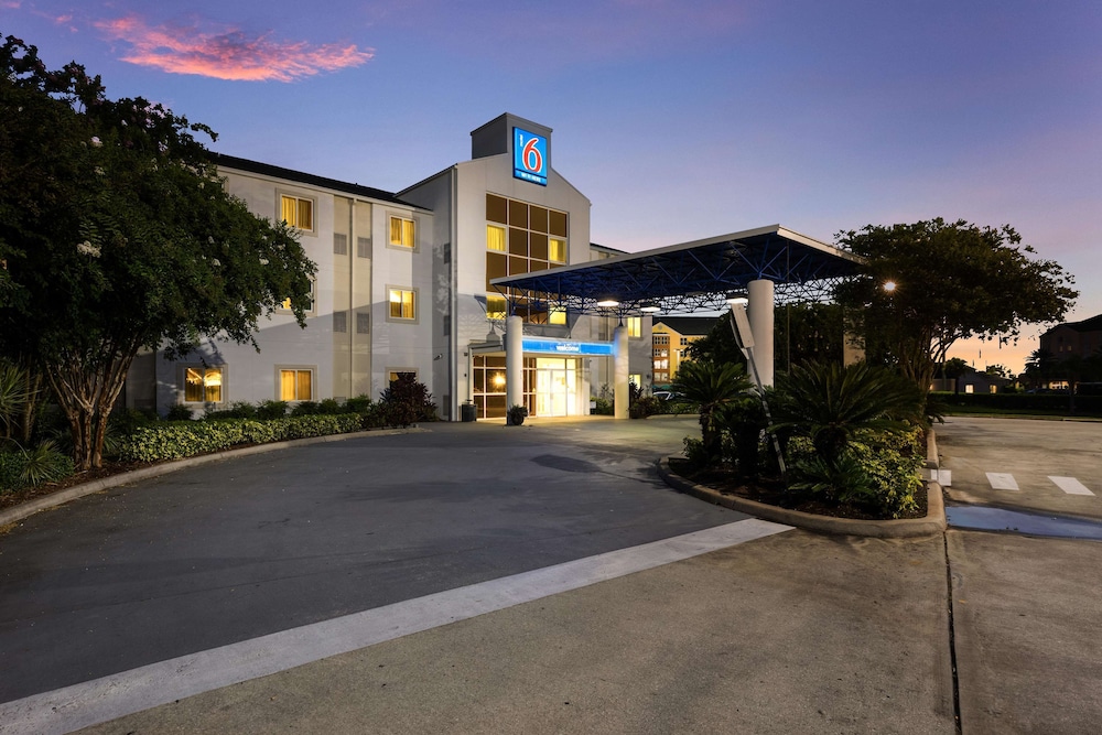 motel 6 orlando fl international dr