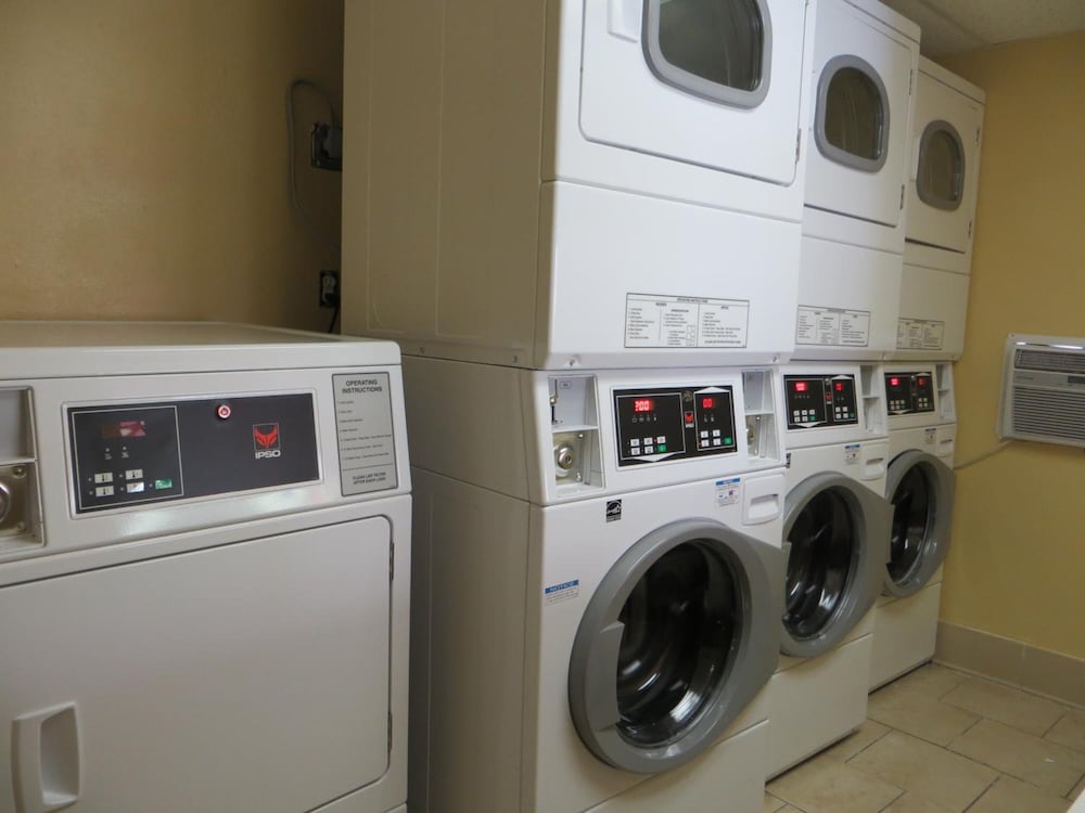 grand hotel orlando at universal boulevard