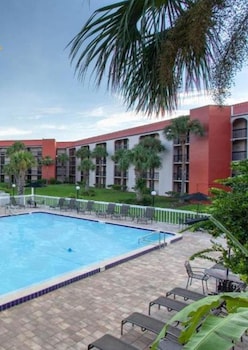 grand hotel orlando at universal boulevard