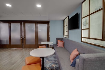 Hampton Inn Birmingham-Colonnade 280,Vestavia Hills>>Birmingham,3 star