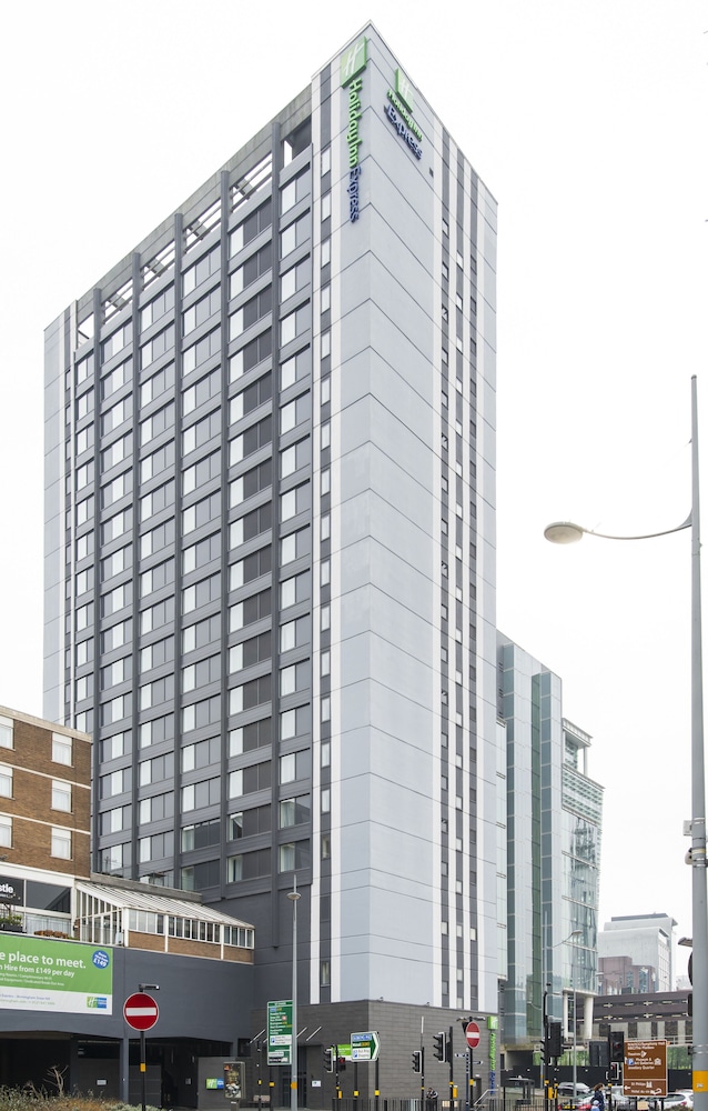 holiday inn express birmingham snow hill by ihg