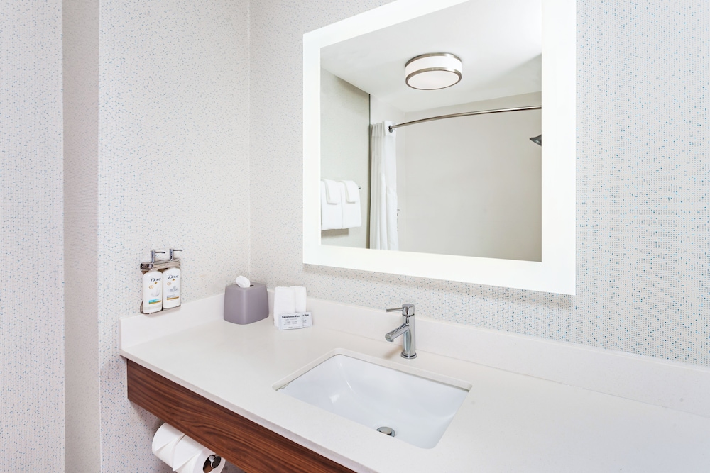 holiday inn express and suites chicago south lansing