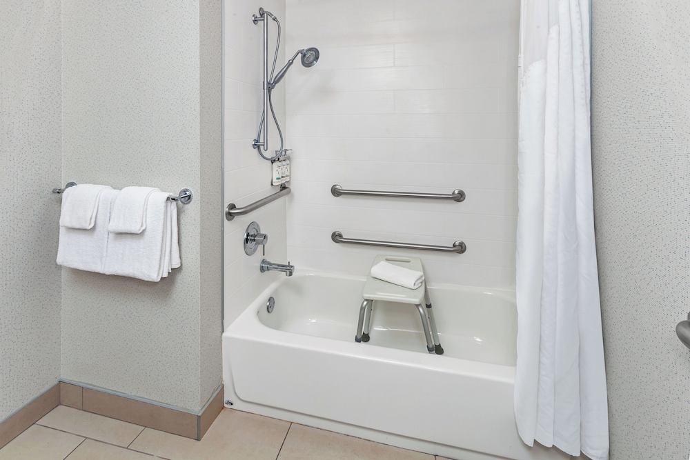 holiday inn express and suites chicago south lansing