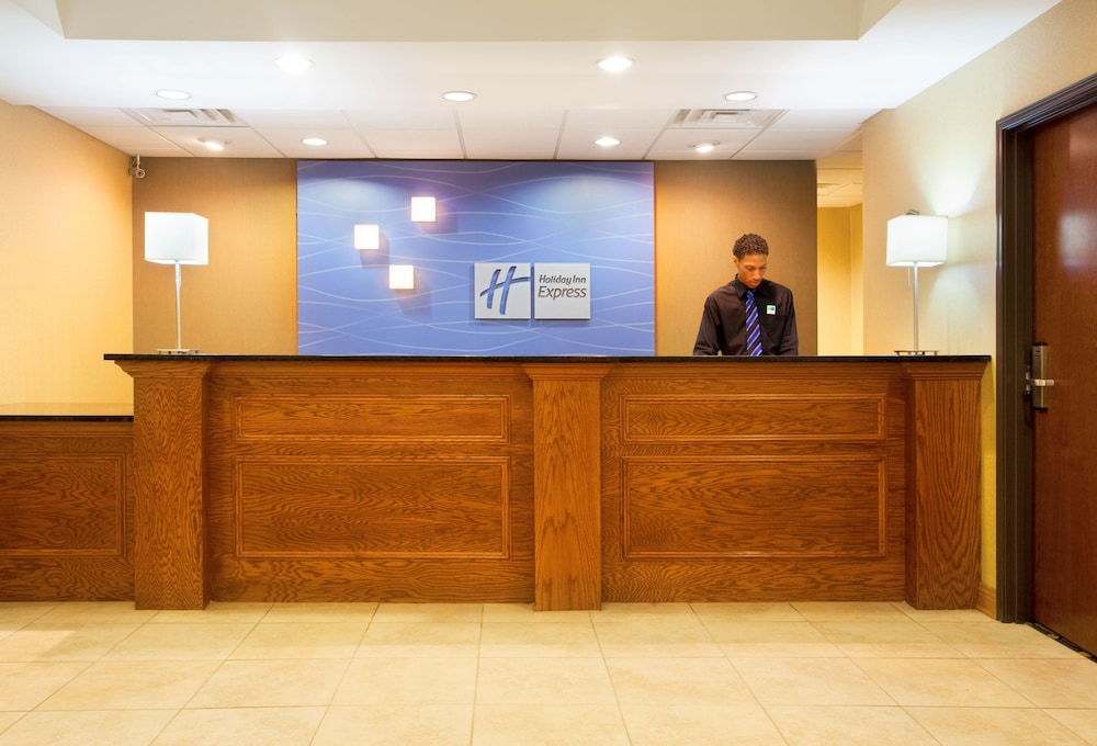 holiday inn express and suites chicago south lansing