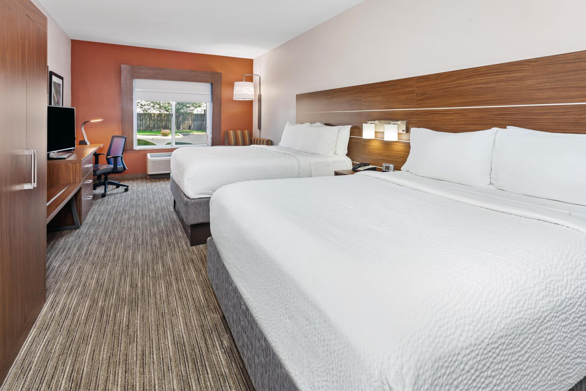 holiday inn express and suites chicago south lansing