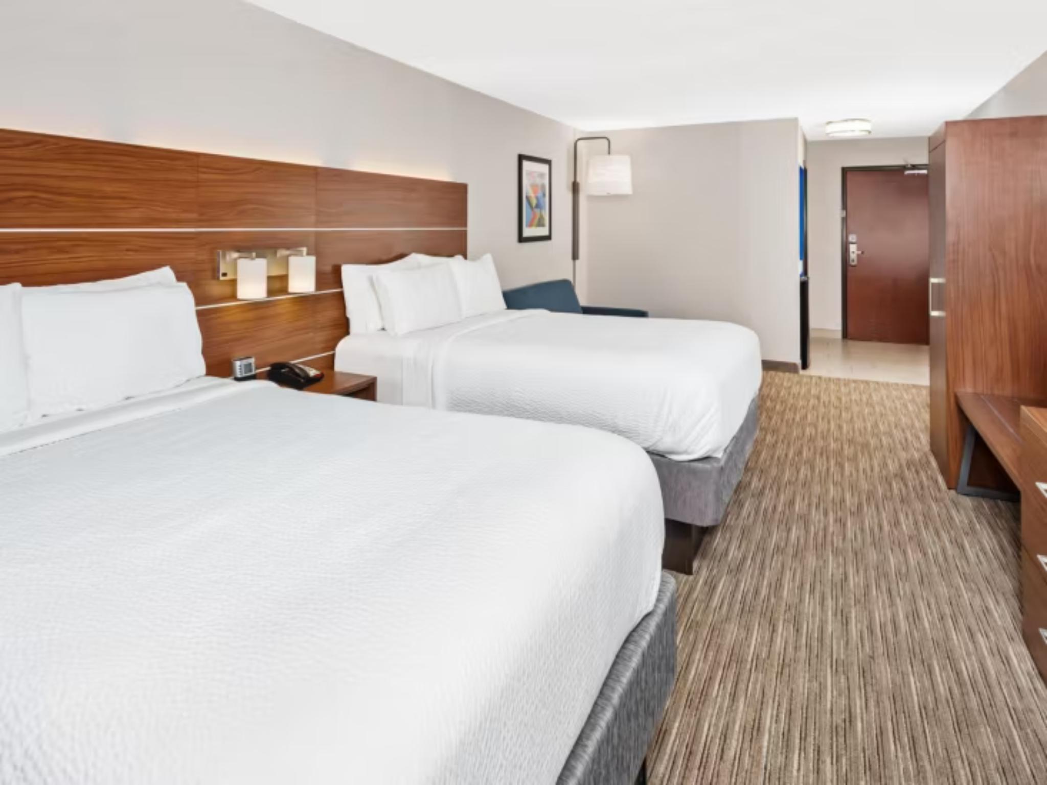 holiday inn express and suites chicago south lansing