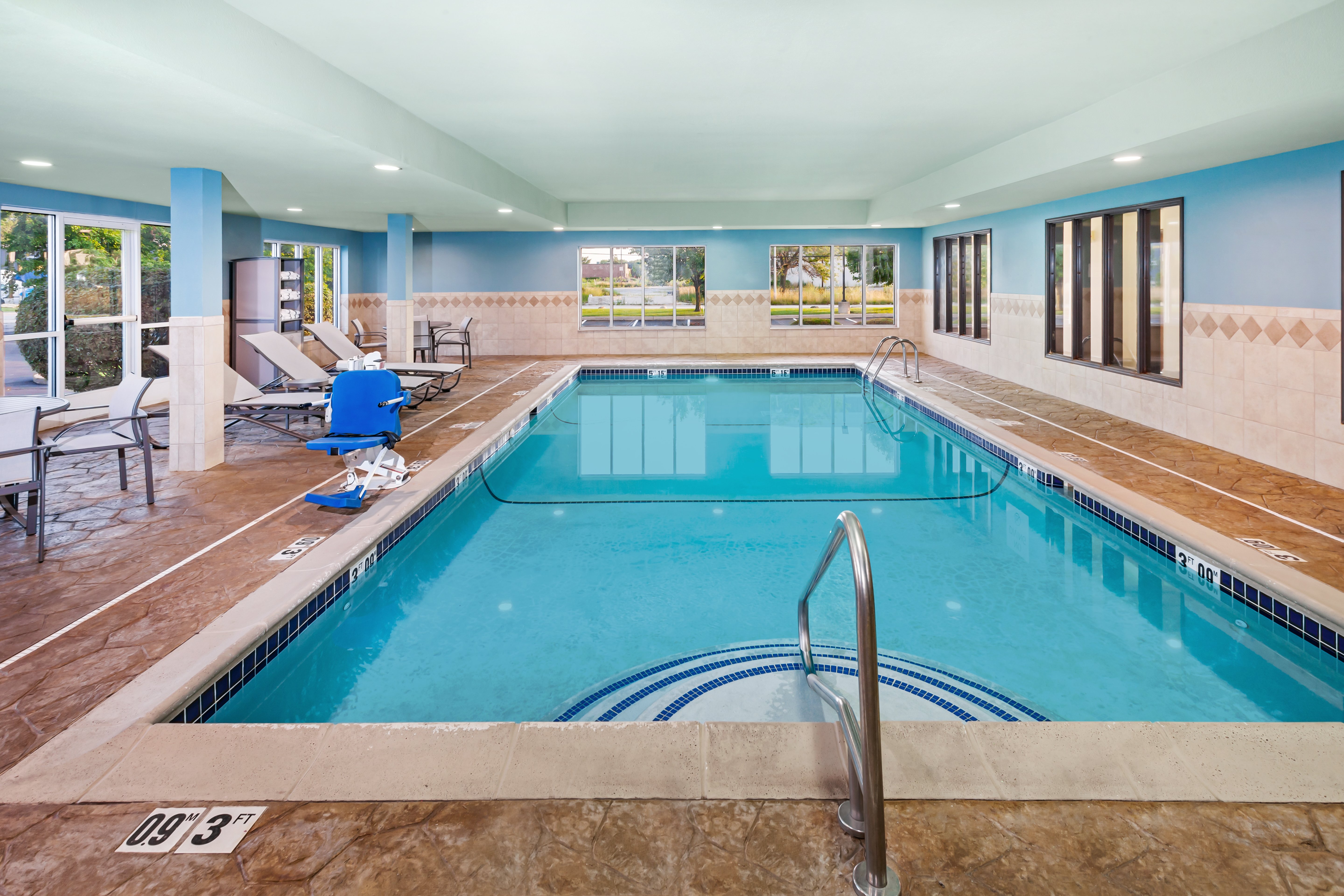 holiday inn express and suites chicago south lansing
