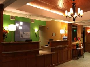 holiday inn express and suites laredo event center area