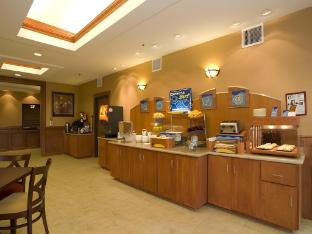 holiday inn express and suites laredo event center area