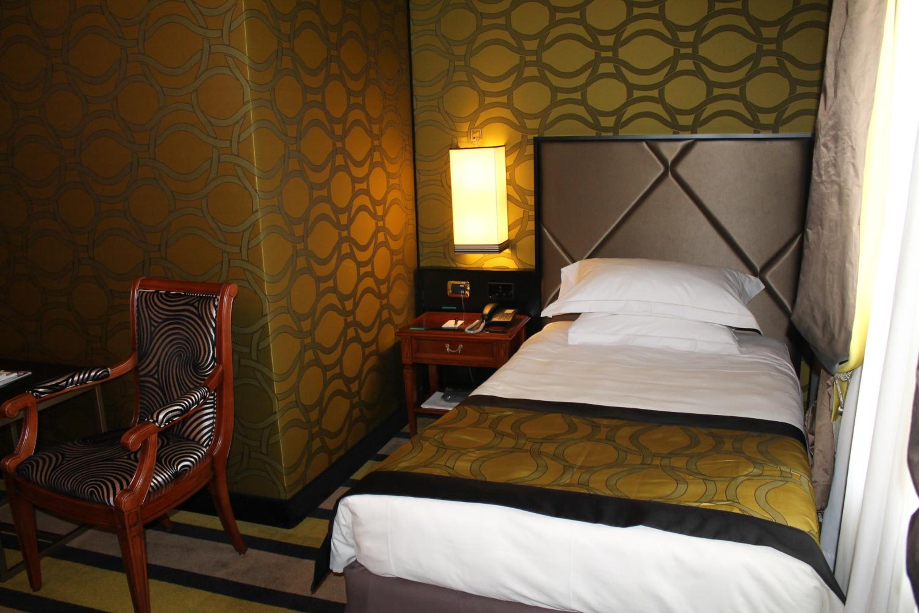 hilton garden inn las vegas strip south