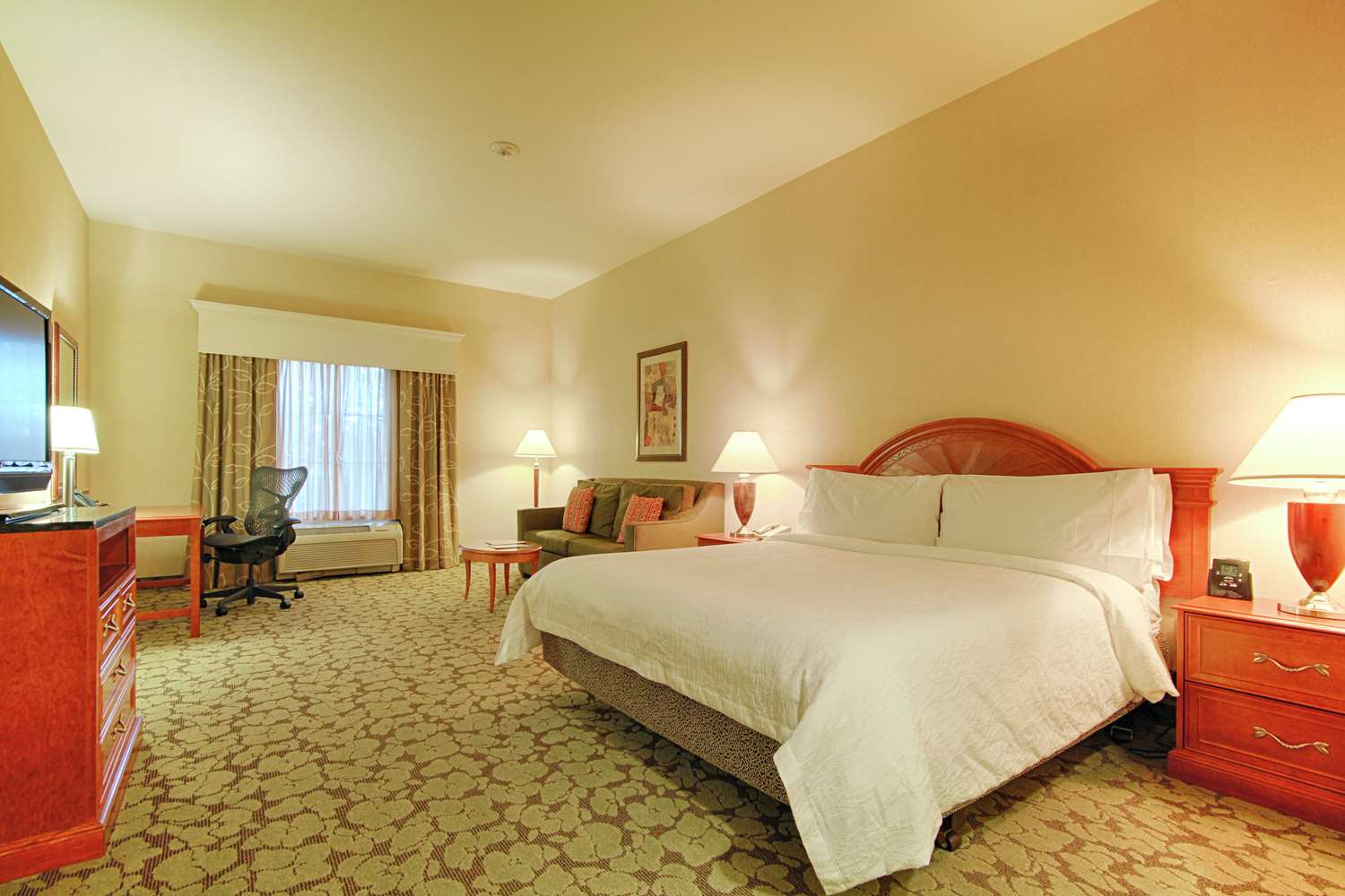 hilton garden inn las vegas strip south