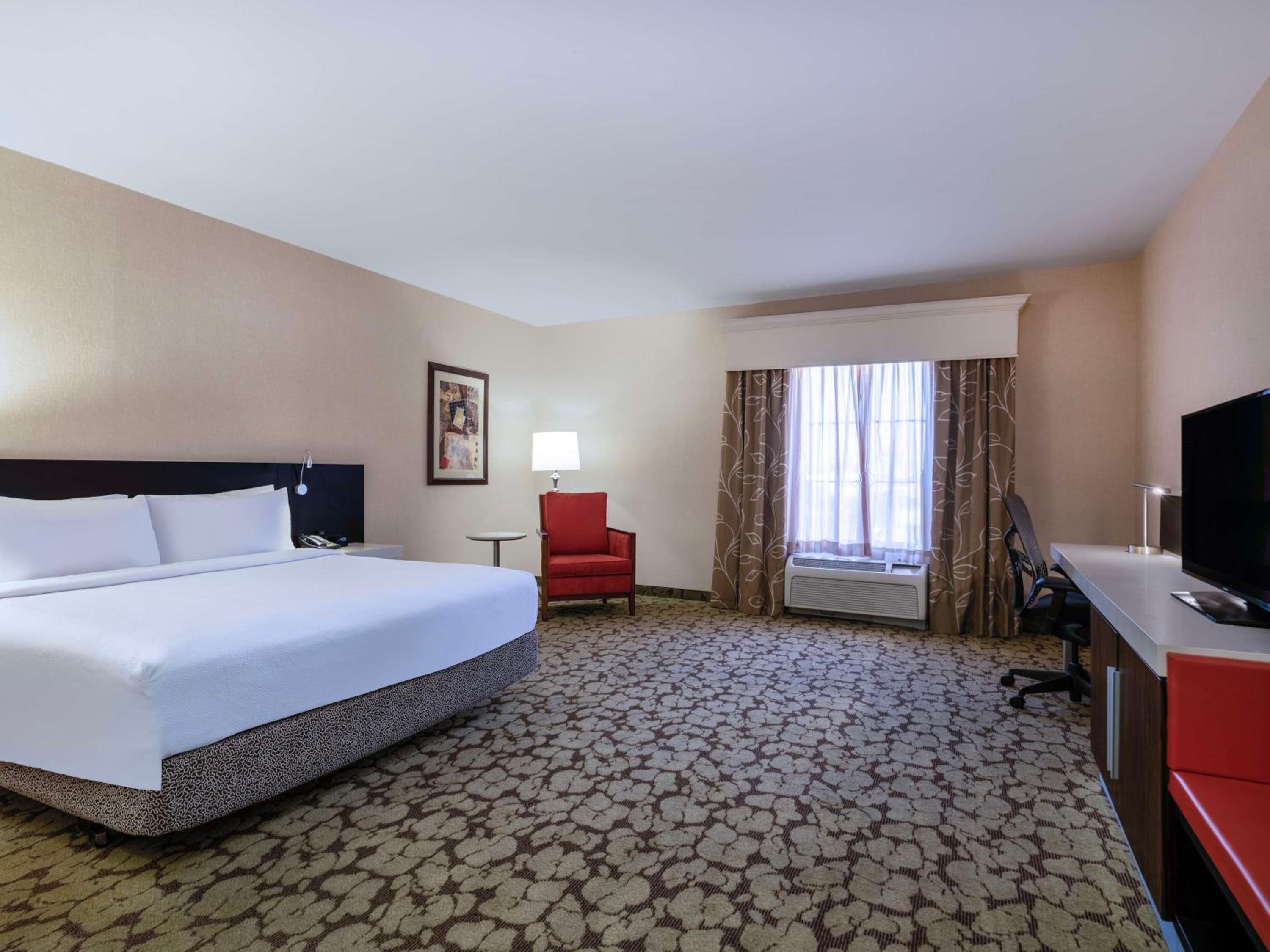 hilton garden inn las vegas strip south