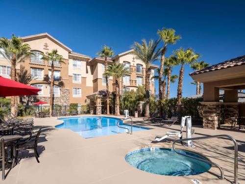hilton garden inn las vegas strip south