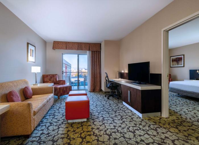 hilton garden inn las vegas strip south