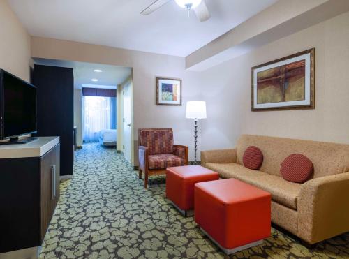 hilton garden inn las vegas strip south