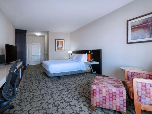 hilton garden inn las vegas strip south