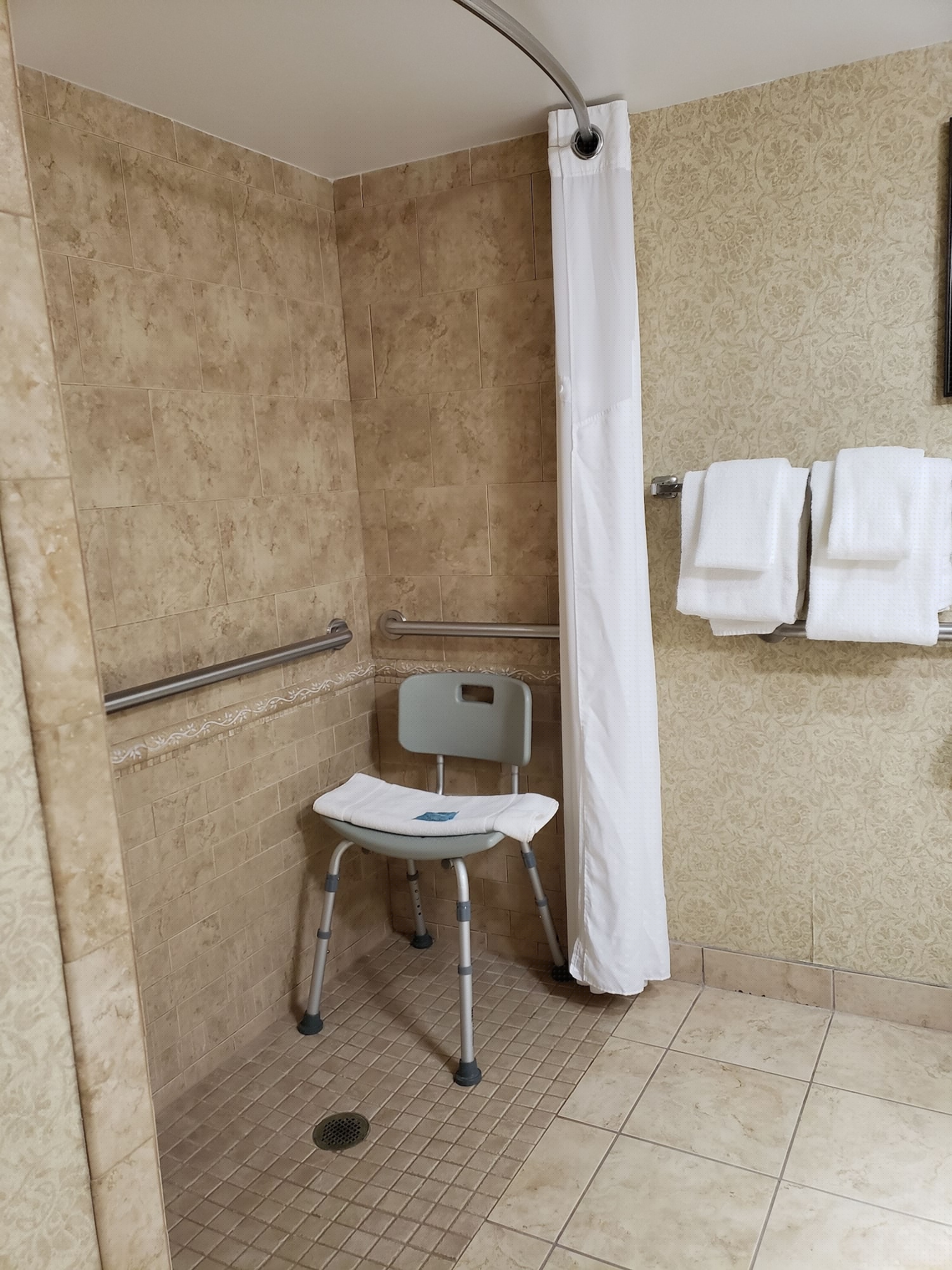 holiday inn express detroit birmingham by ihg