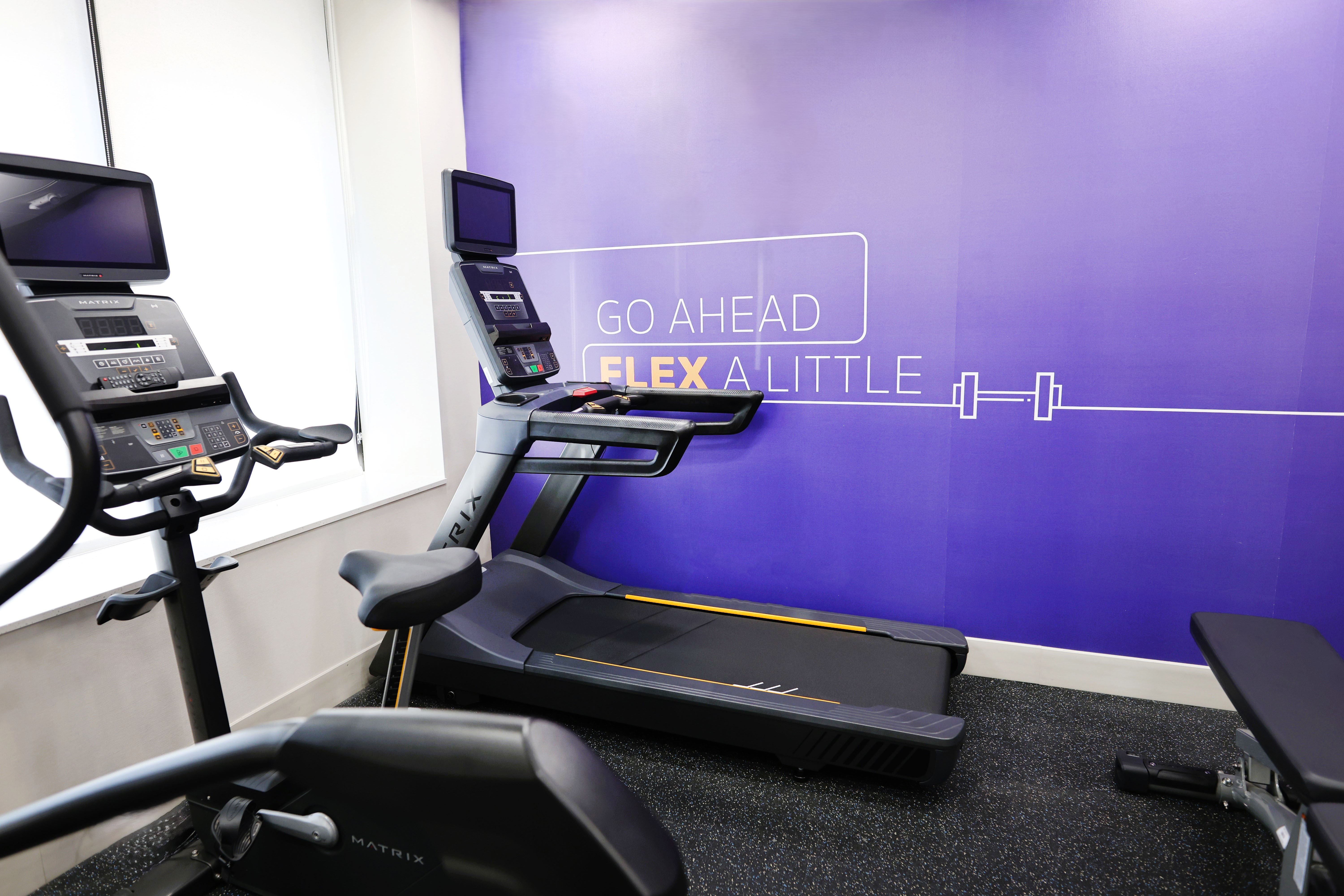 holiday inn express detroit birmingham by ihg