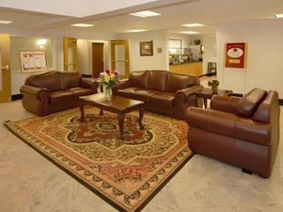 comfort suites northside hospital gwinnett
