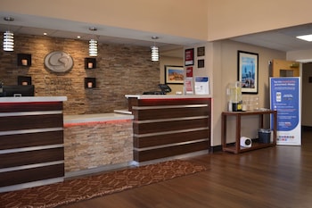 comfort suites northside hospital gwinnett