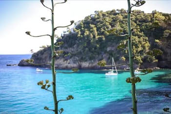 hotel la calanque