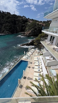 hotel la calanque