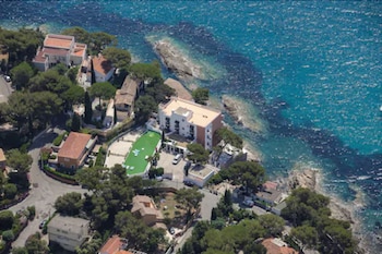 hotel la calanque